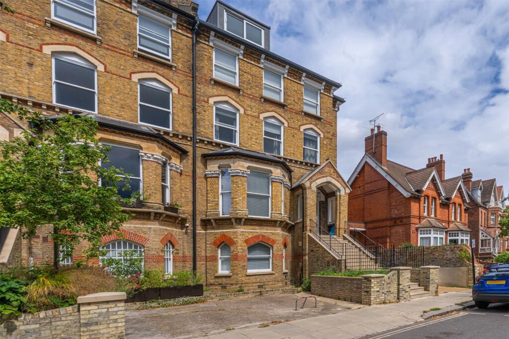 2 Bedroom Flat for Rent