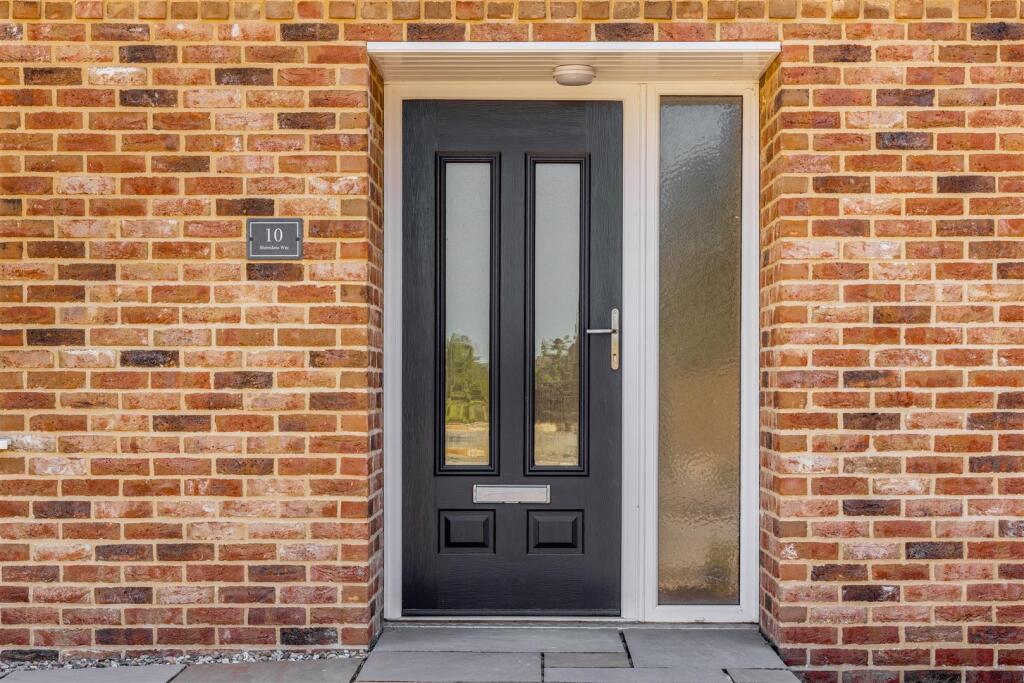 10 Sherridans Way (Sutterton)-6.jpg