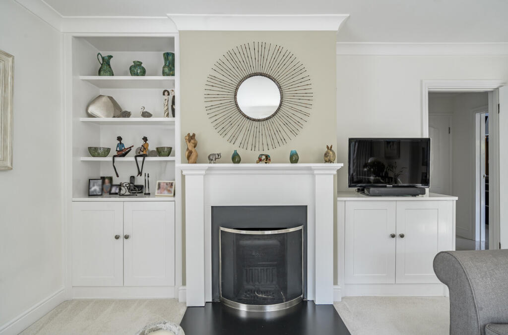 1346863-11-68baf7...