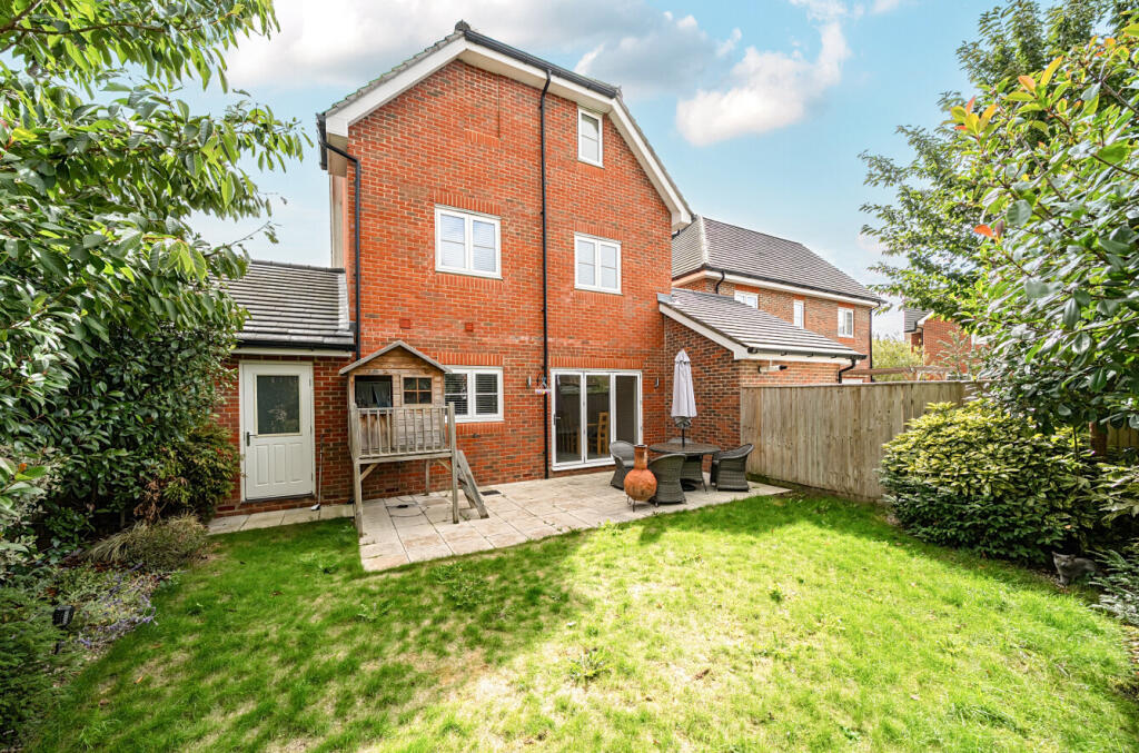 1354495-23-68c7fb...