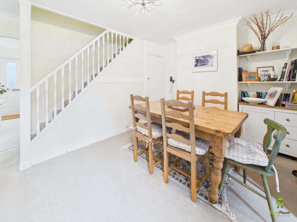 Presented by Clinton at EweMove Bexleyheath and Da