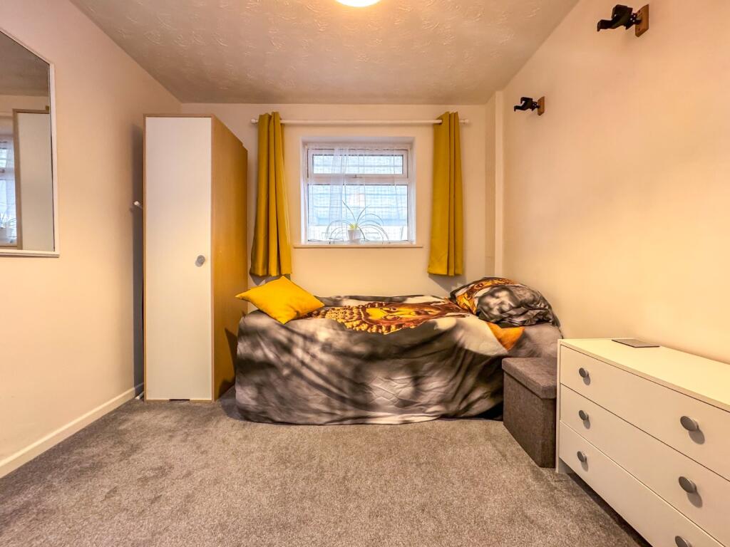Reception/Bedroom