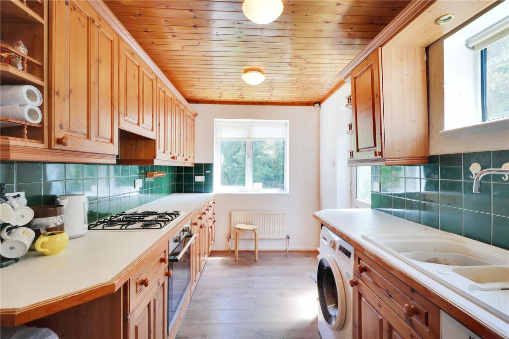 Kitchen/Breakfast Rm