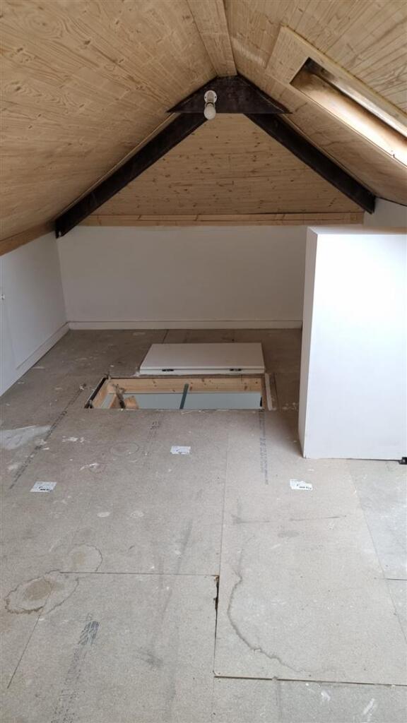 WhatsApp Image 2024-02-14 at 13.58.21 (1).jpeg