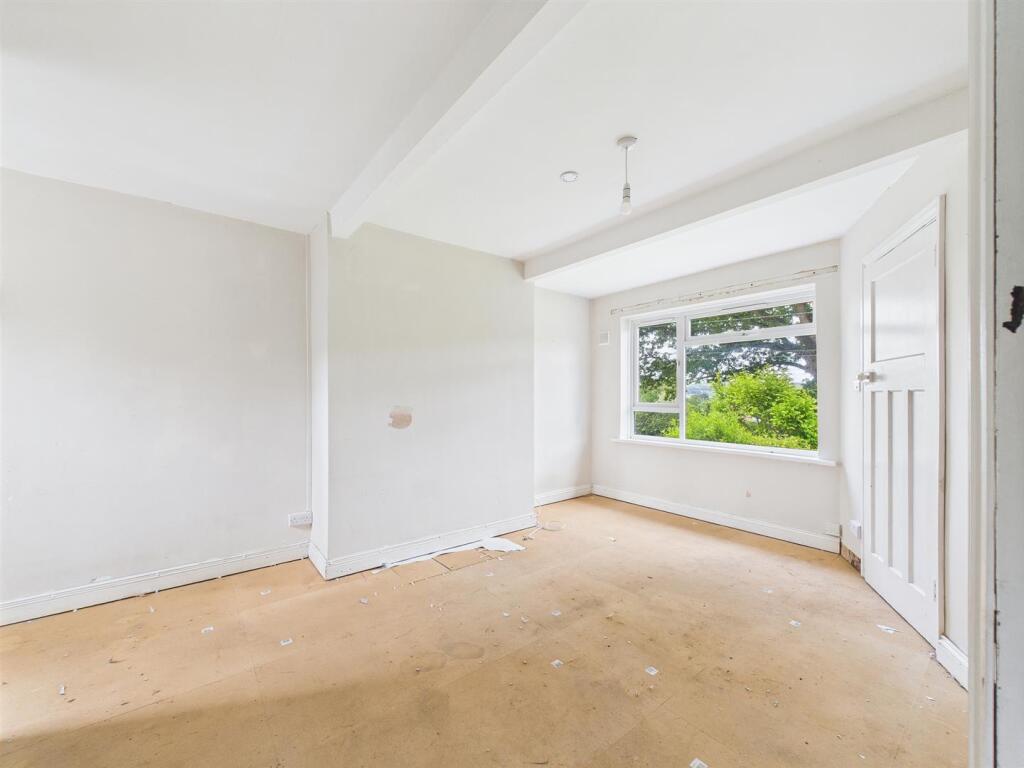 2 - Semi-detached House for Auction, Butcombe.jpg