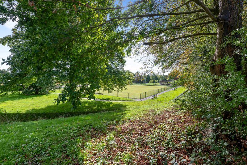Beech Hurst Gardens nearby
