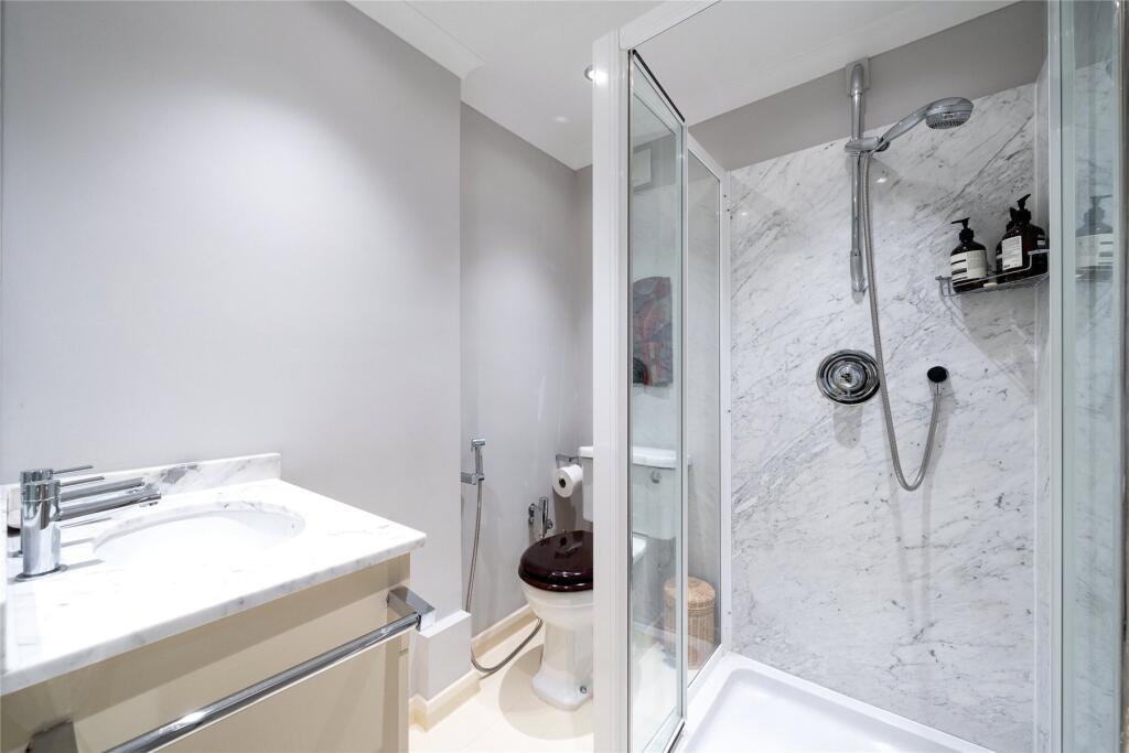 Guest Shower Room