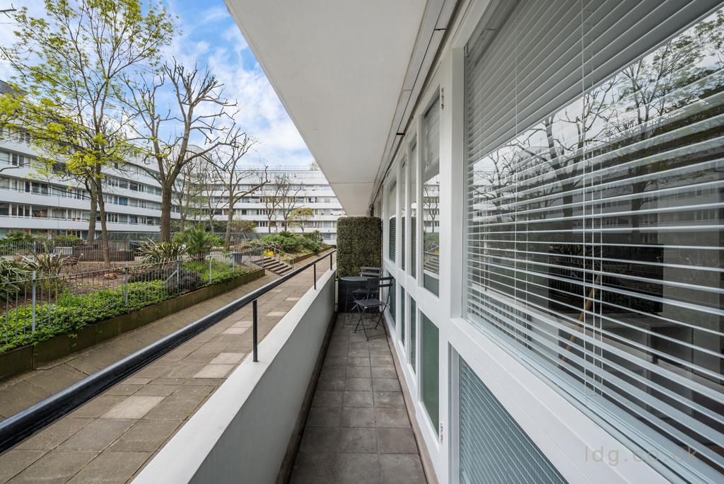 balcony (2).jpg