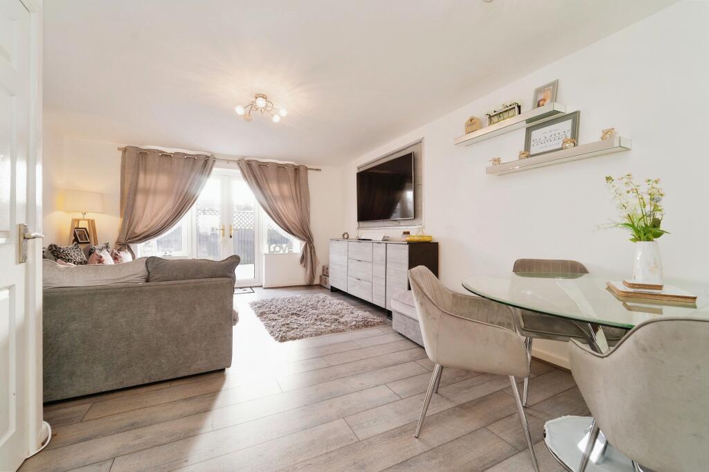 Living / Dining Room