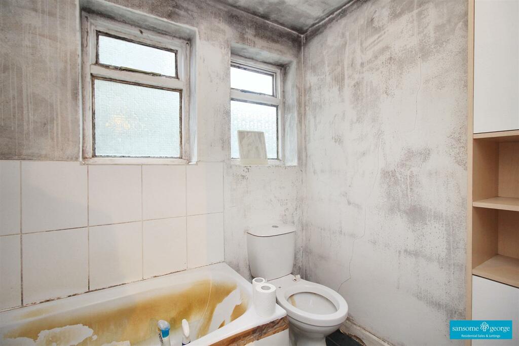 Ground Floor Bathroom