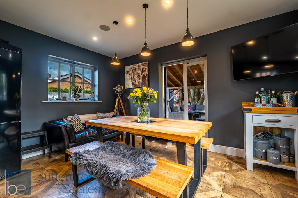 Kitchen Diner