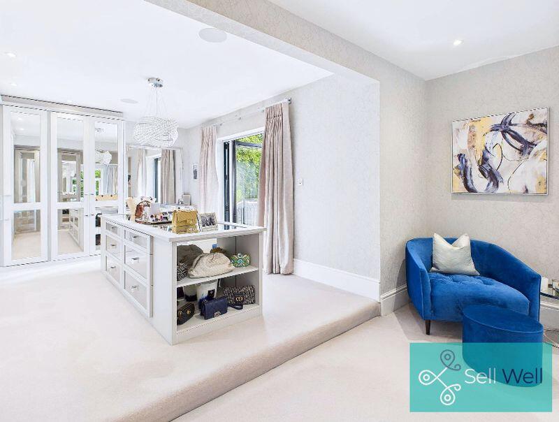 Master Dressing Room