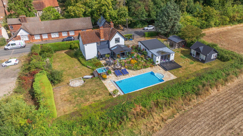 DJI_20240903120354_0003_D