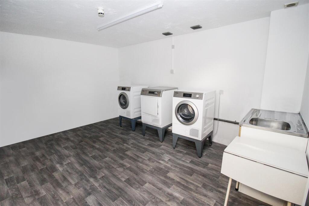 Laundry Room.jpg