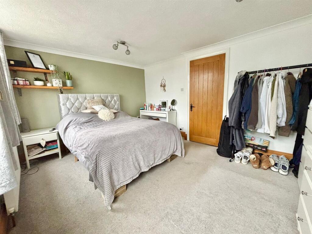 Bedroom 2 ( Ground Floor)