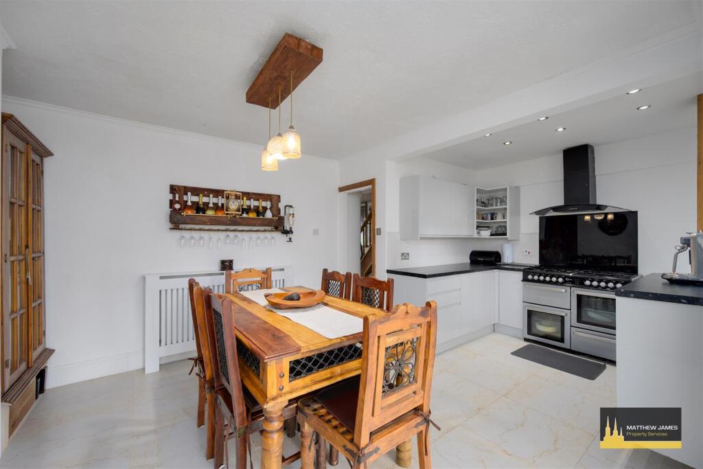 Open Plan Kitchen Dining Room