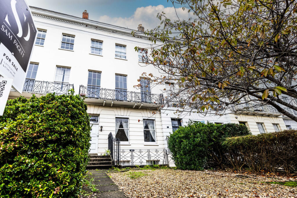 Evesham Road, Cheltenham, GL52