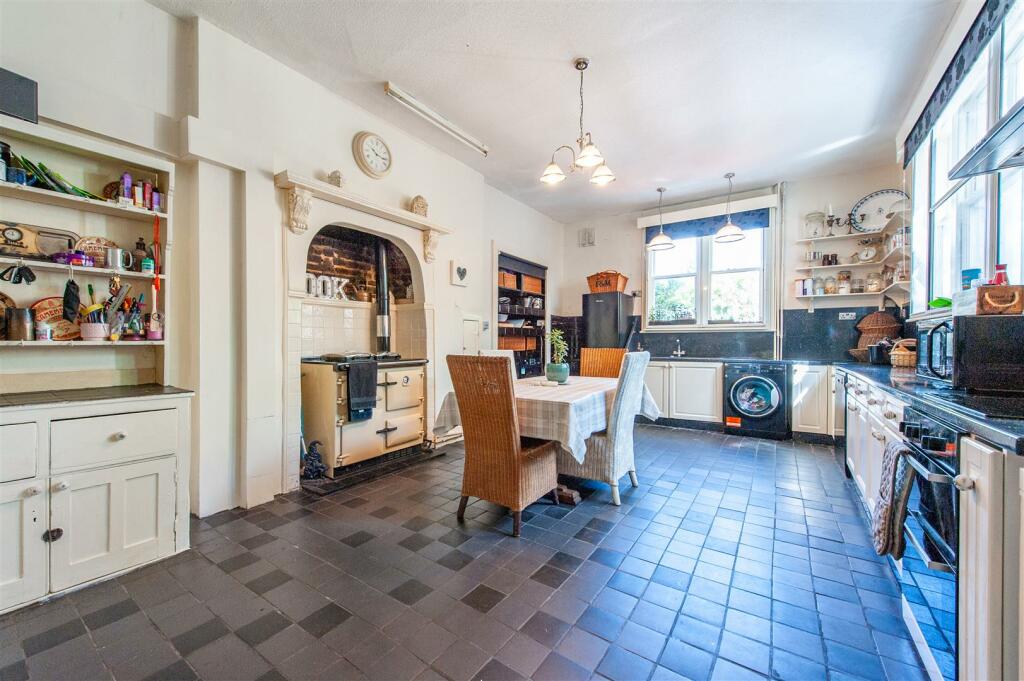Kitchen-Breakfast Room.jpg
