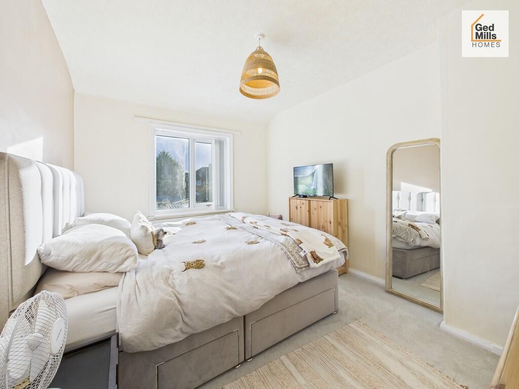 CAM04261G0-PR0119...