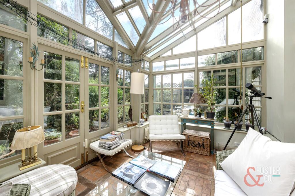 Barrowfield Lodge, Flat 1-016.jpg