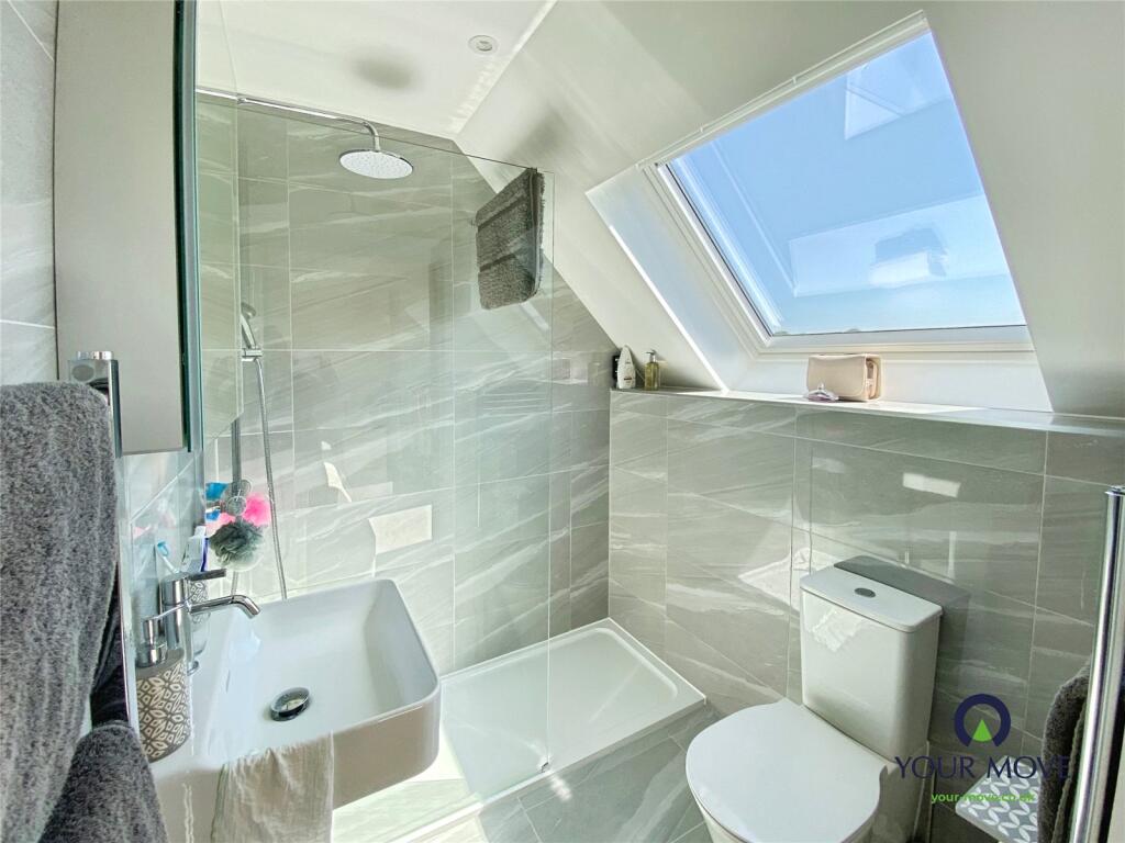 Top En-Suite