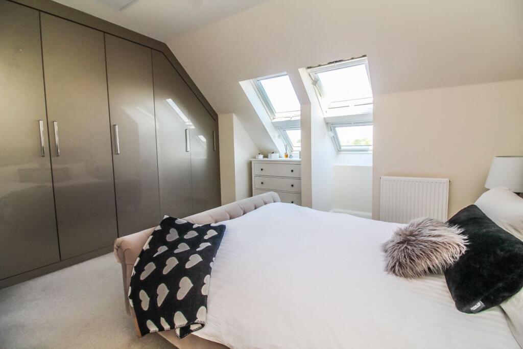 Master Bedroom Pic 4. 