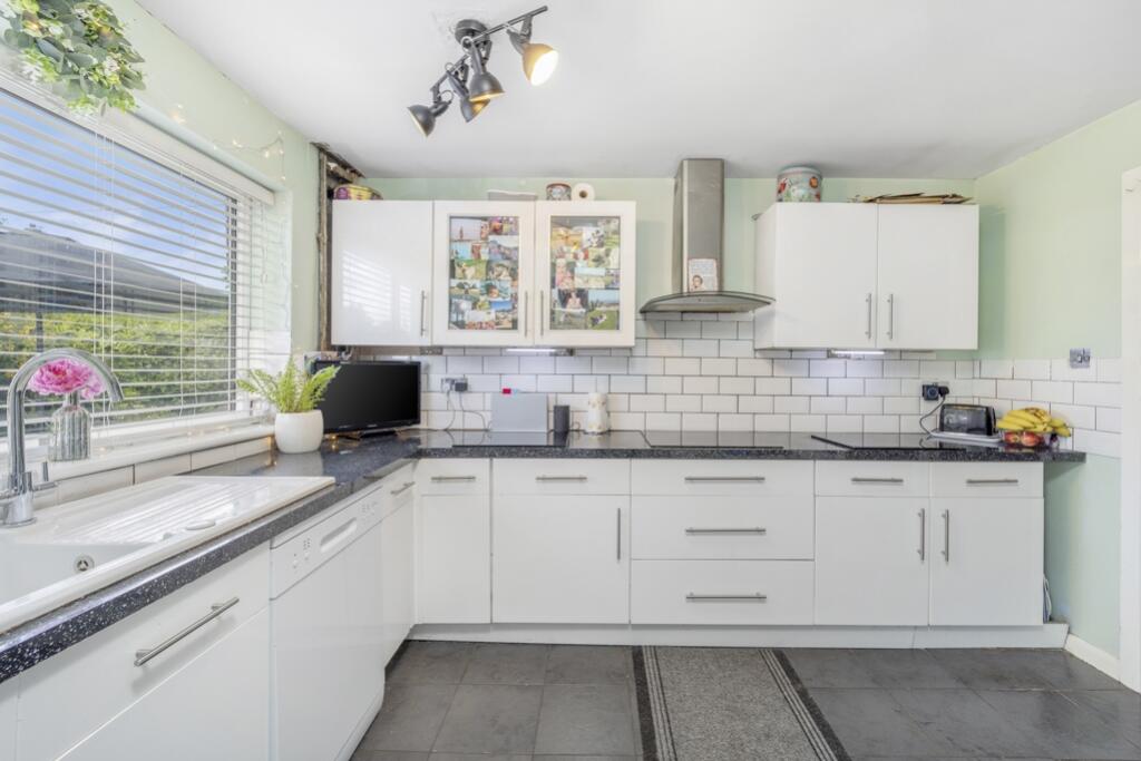 19 Malting Lane (Donington)-24