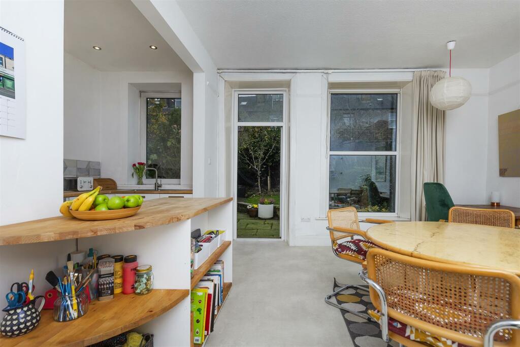 Bramleys Estate Agents - Forrest Avenue - Marsh (1