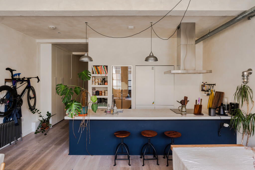 310273 - Unit 6, 47-49 Tudor Road-37.jpeg