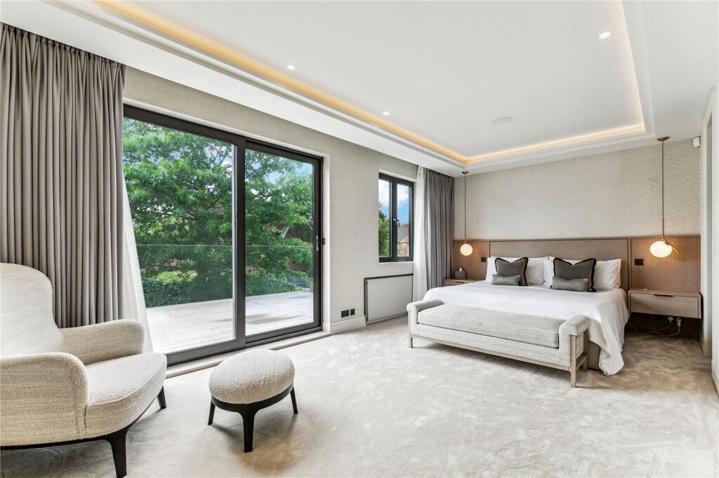 Principal Bedroom