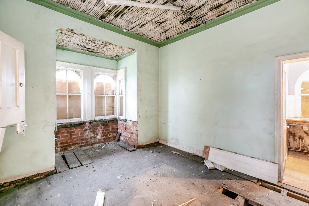 Bilham Lodge, Brodsworth, Doncaster, DN5 7DW