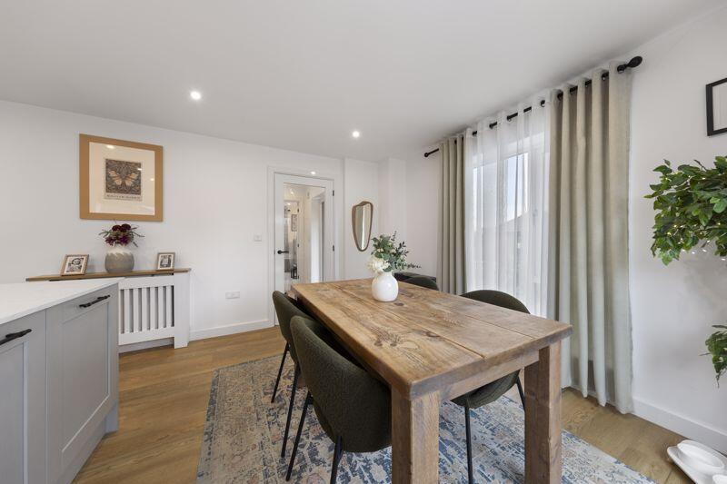 Dining-Area