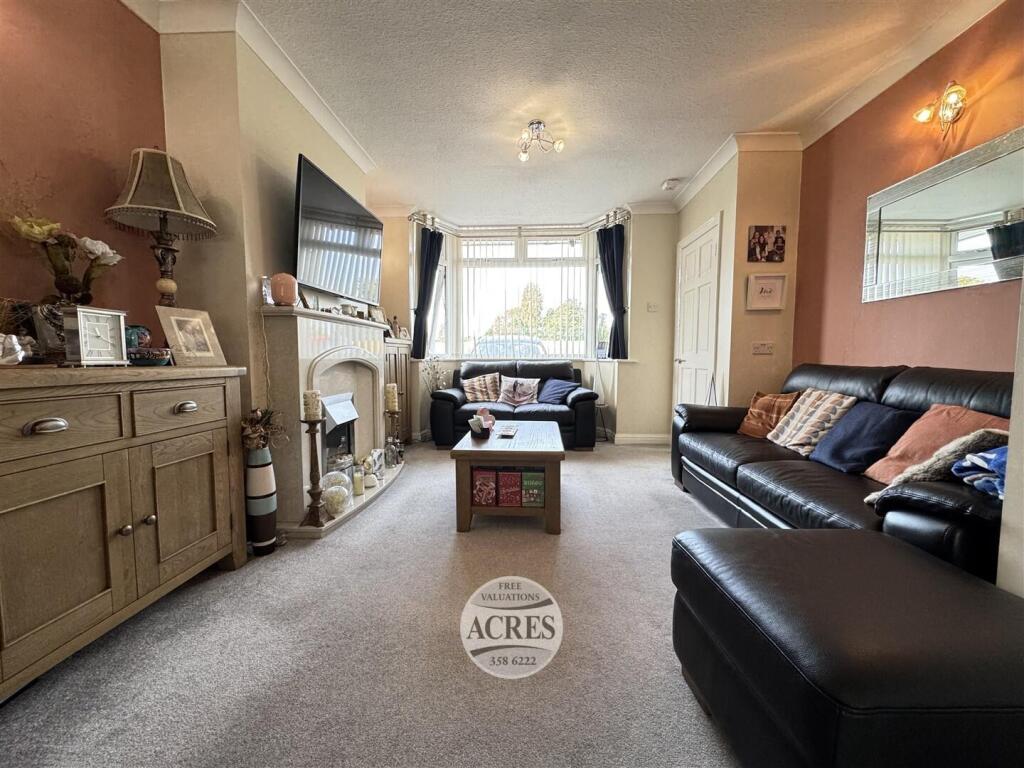 IMG_5932 (Large).jpg