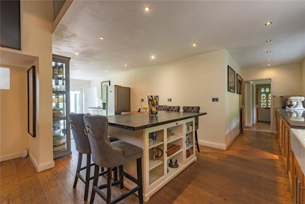 Kitchen/Breakfast