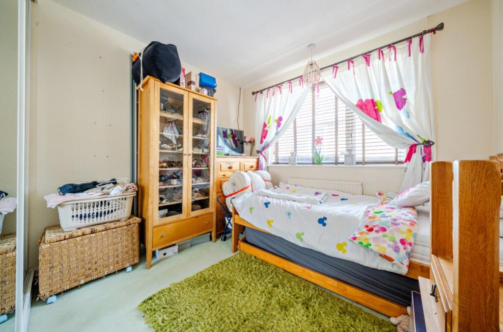 1306378-3-684ac935c4dc5