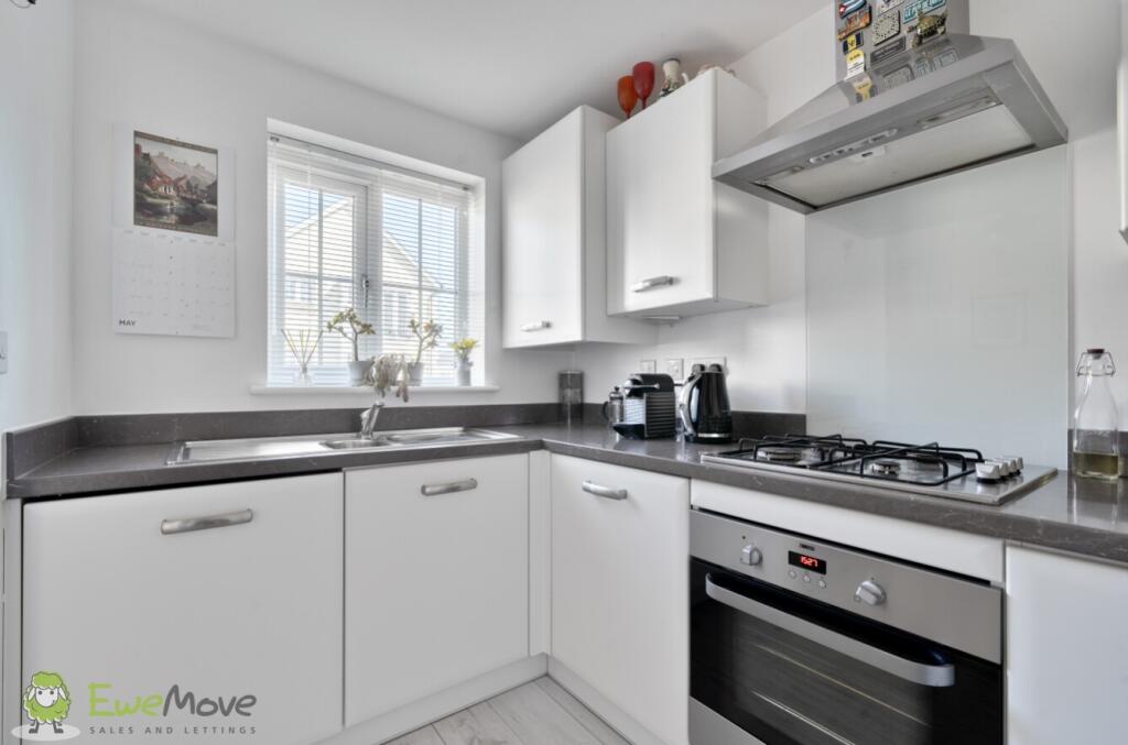 b2dec992-693a-4fab-bc3a-b6c07ed76938