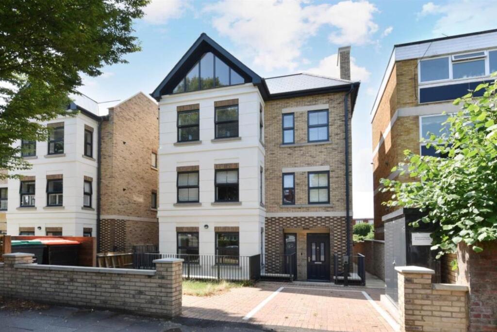 Image 17-11-2025 at 09.43.jpeg