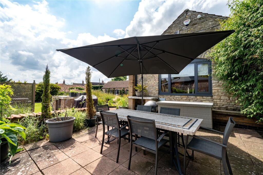 Dining Terrace