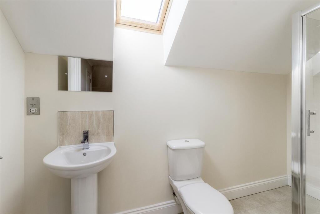 En Suite Shower Room