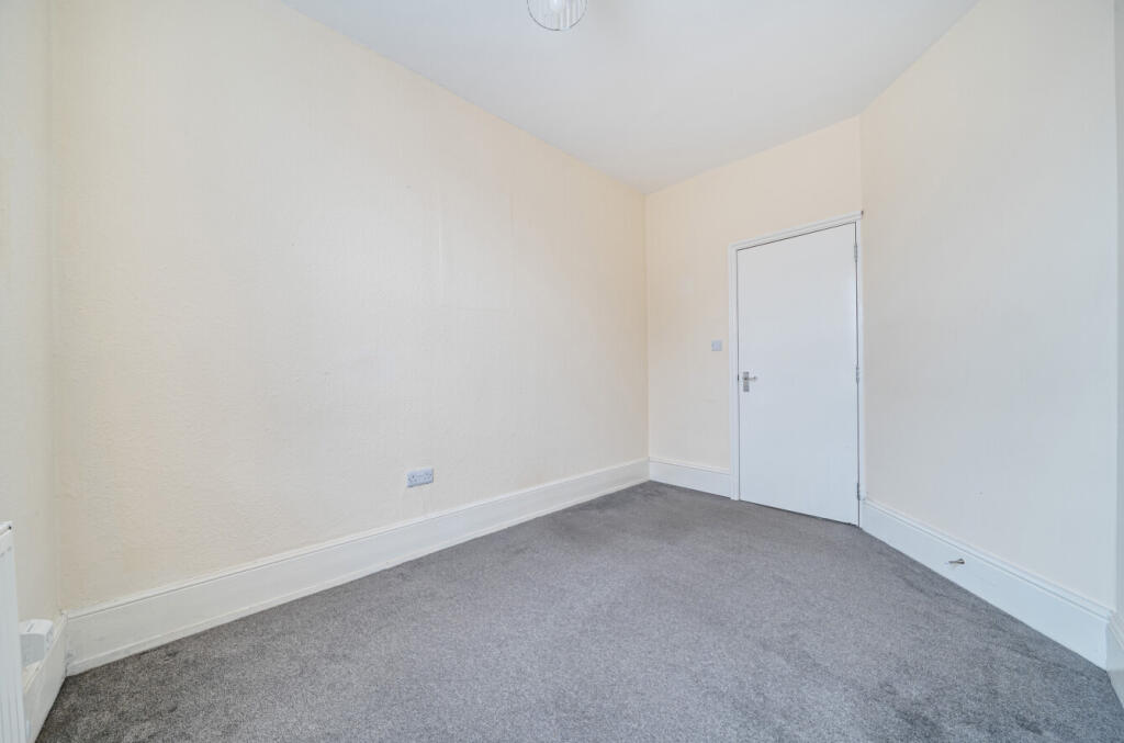 1345023-5-68af7ba...