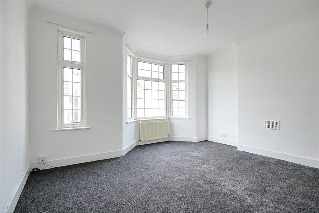 Bertram Road, Enfield, EN1