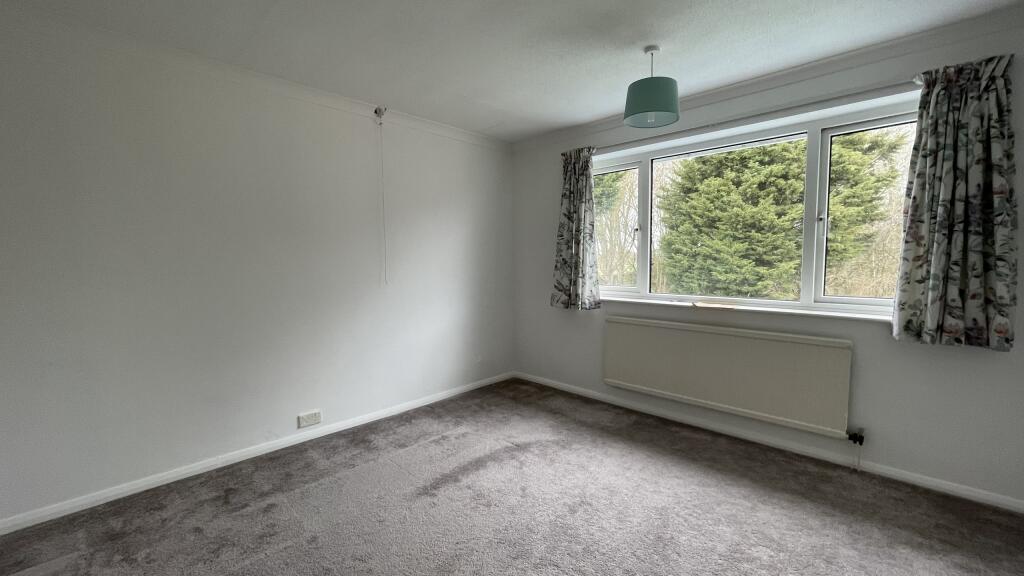 bedroom c.JPG