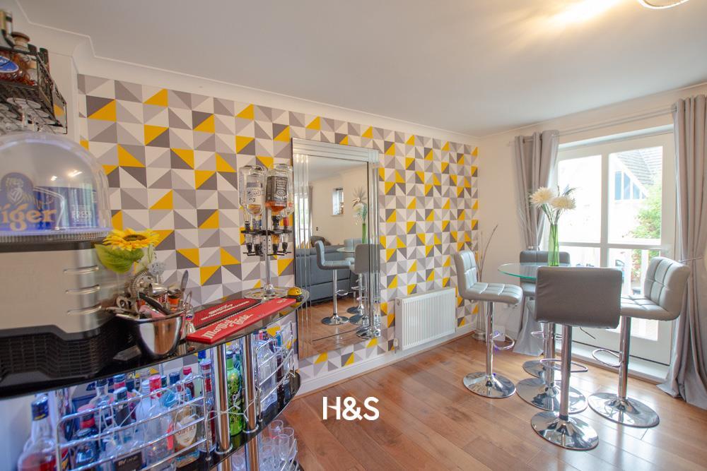 50 Woodshires Road - lounge3.jpg