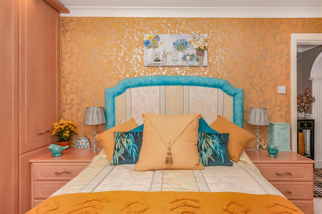 BEDROOM 3
