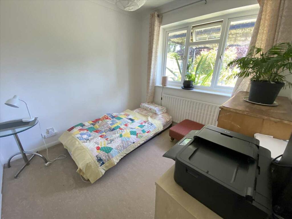 Bedroom 2:
