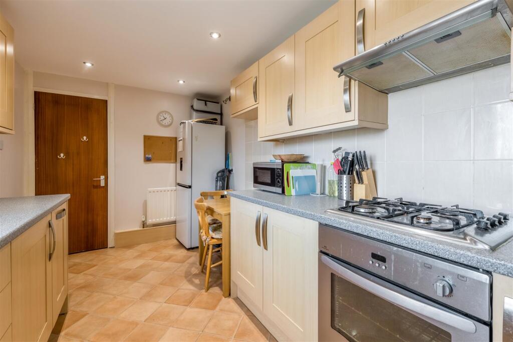 Flat 25 Veric-6.jpg