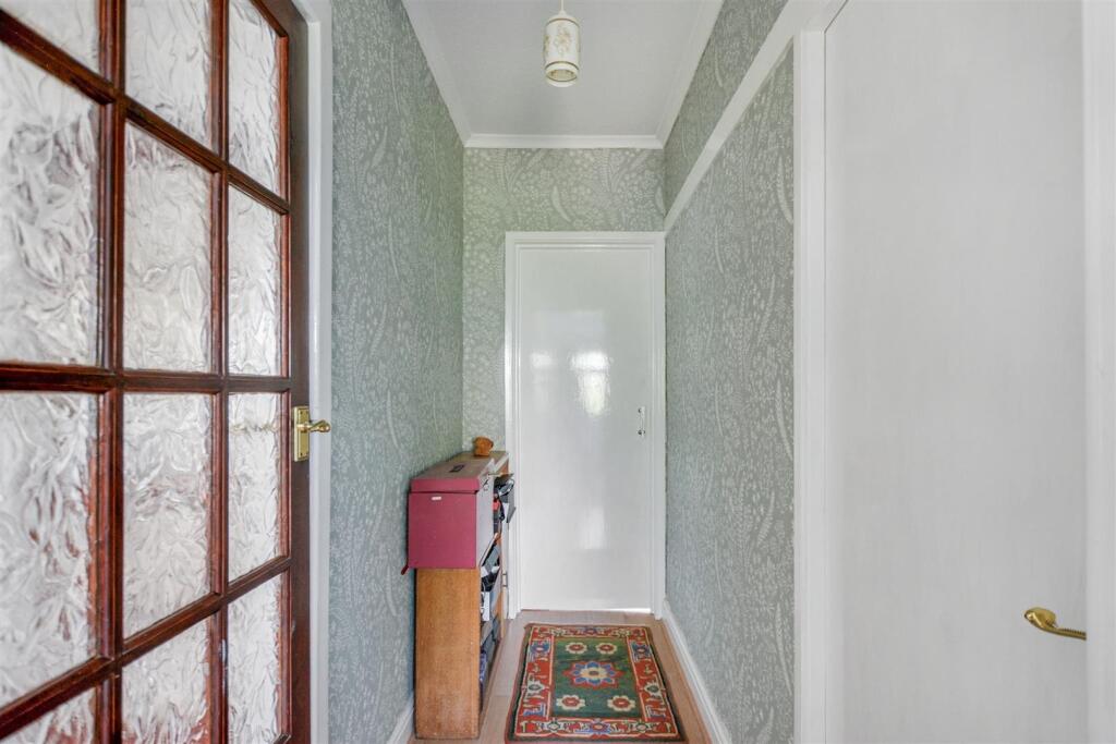 Hallway.jpeg