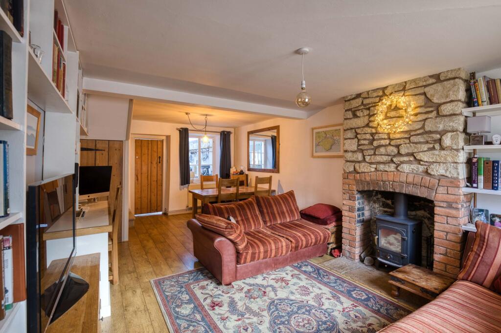 Sitting/Dining Room