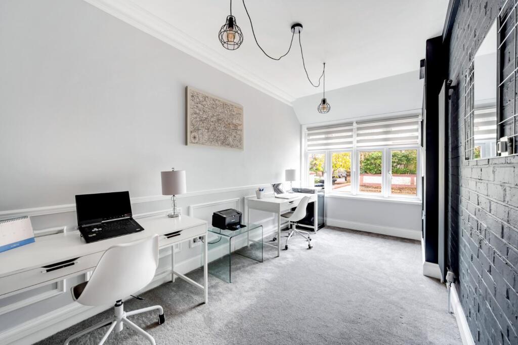 Kingsbridge Avenue-22.jpg