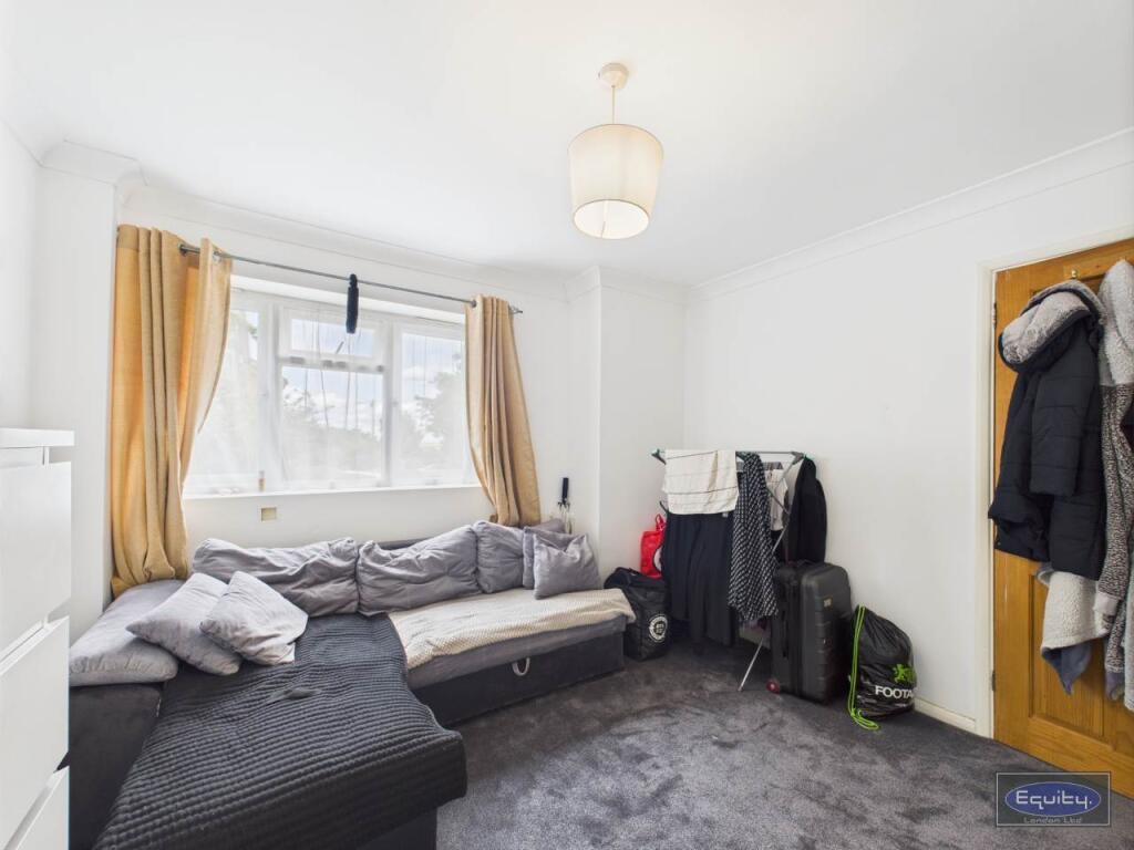 Bedroom Two (2)